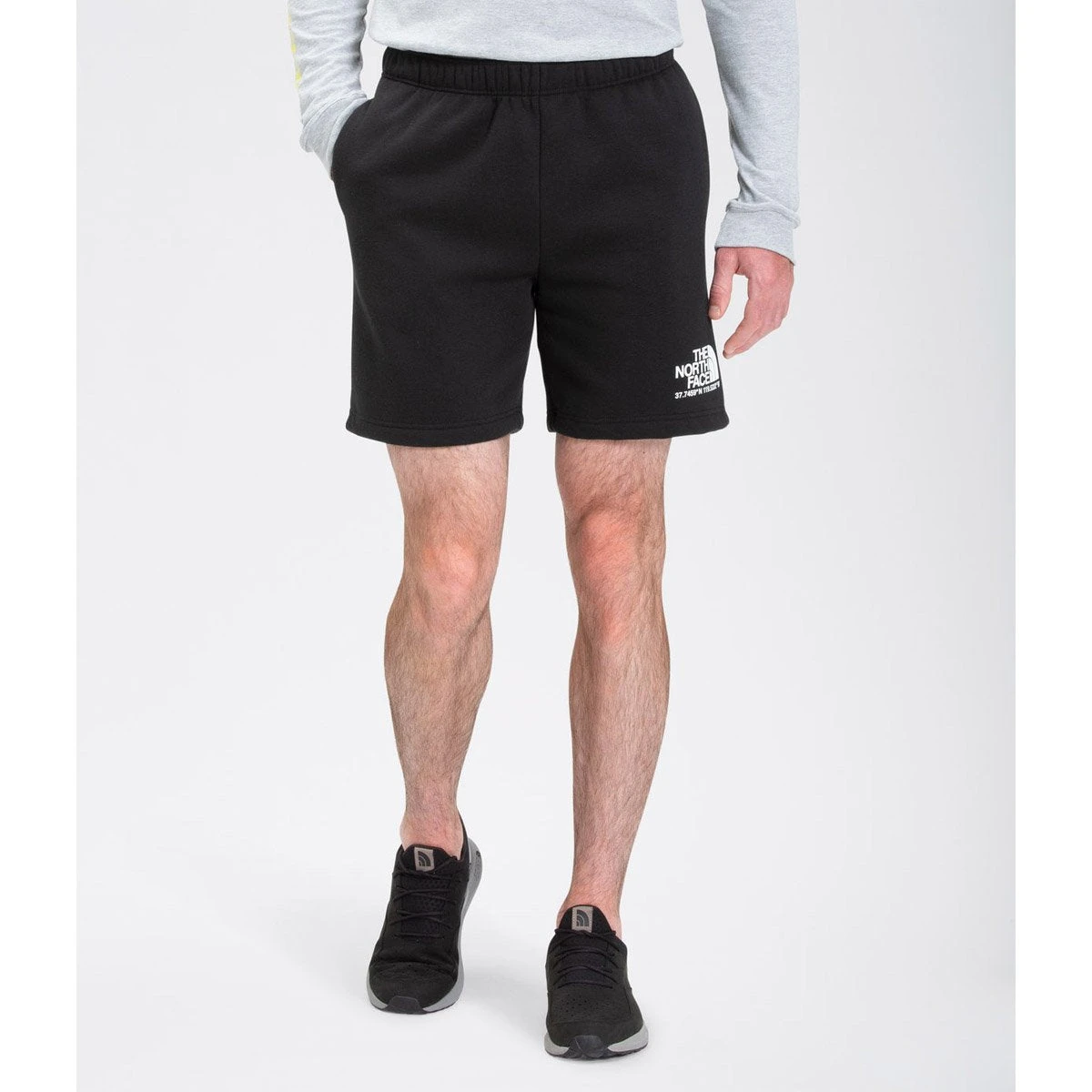 The North Face Men's Coordinates Short 2 The North Face Men's Coordinates Short - Image 2