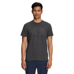 The North Face Men's Short-Sleeve Half Dome Tri-Blend Tee 14 The North Face Men's Short-Sleeve Half Dome Tri-Blend Tee -Urban Trail Sales Store NF0A5J2I PH5 hero 1