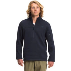 The North Face Men's Gordon Lyons Classic 1/4 Zip -Urban Trail Sales Store NF0A5J2W RU6 hero